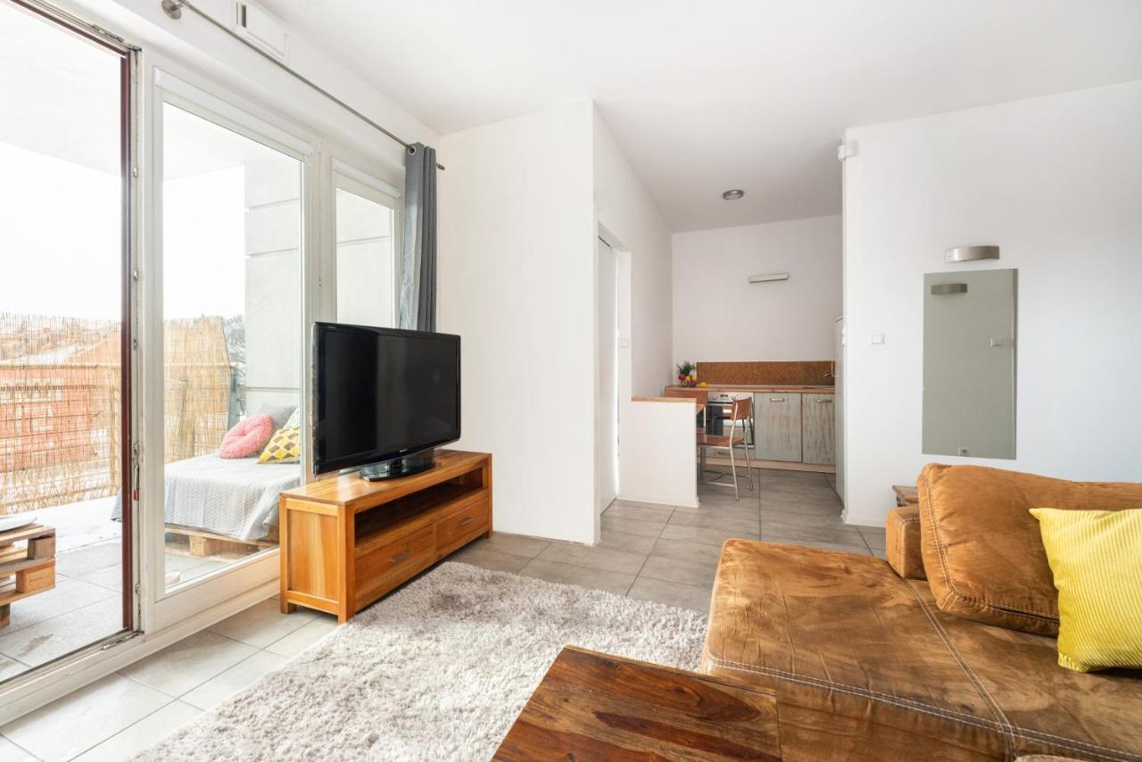 Superapart Wilanowska Apt 20 "Pet-Friendly 1Br Home With Patio Varsó Kültér fotó